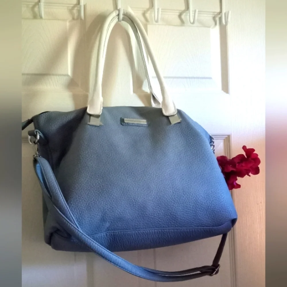 Adrienne Vittadini Powder Blue & White Satchel w/ Shoulder Strap-Vintage